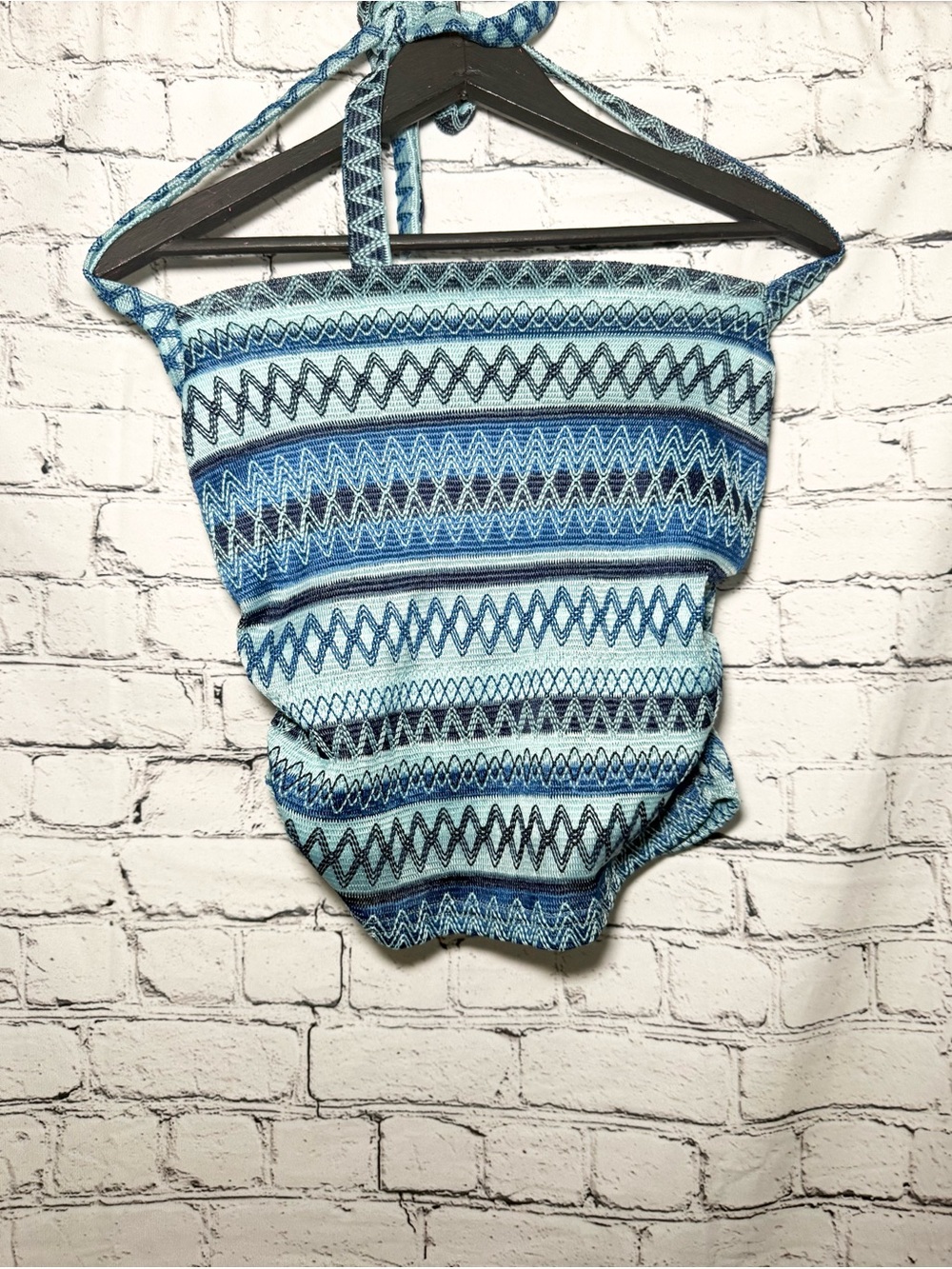 Blue Patterned Strapless Tube Top. Size L